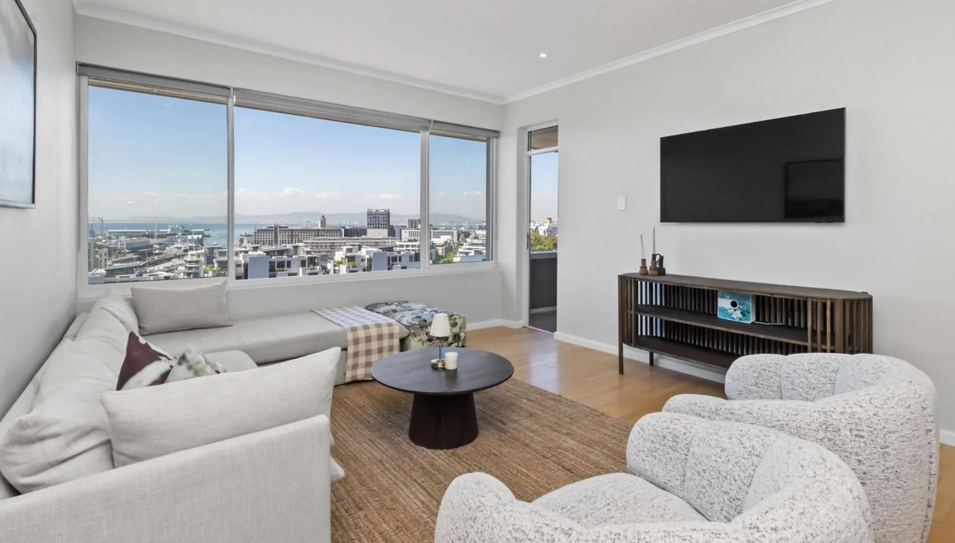 Green Point 8Th-Floor Stay With Stunning Views Cape Town 0*,